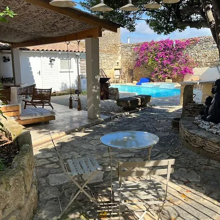 Casa Angel -bohemian With Swimming Pool And Air Conditioning! * Vauvert