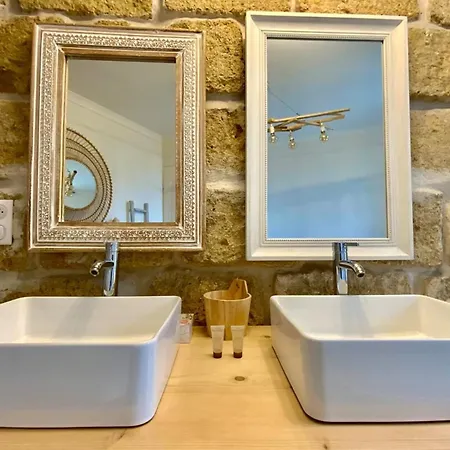 Villa Casa Angel -bohemian With Swimming Pool And Air Conditioning! Vauvert
