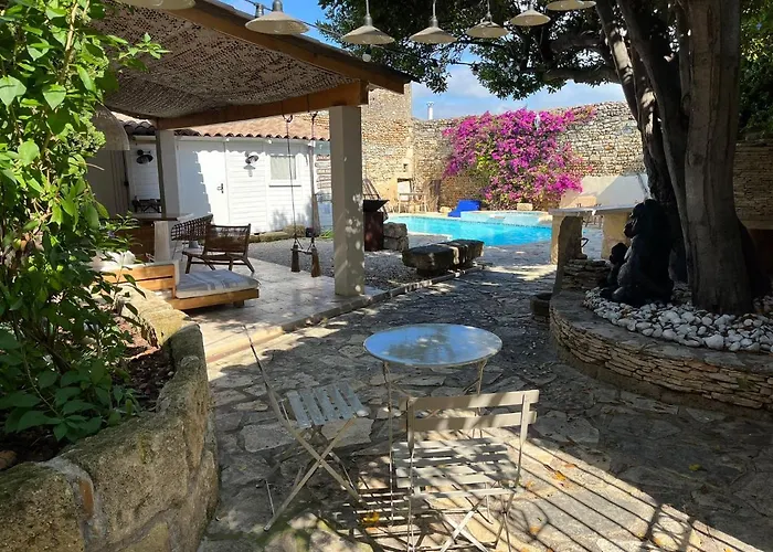 Вилла Casa Angel -bohemian With Swimming Pool And Air Conditioning!