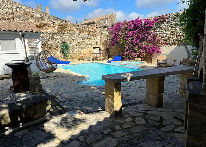 Вилла Casa Angel -bohemian With Swimming Pool And Air Conditioning! *